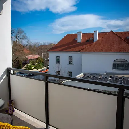 Apartment Castle View