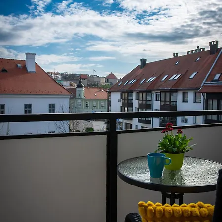 Apartment Castle View Eger